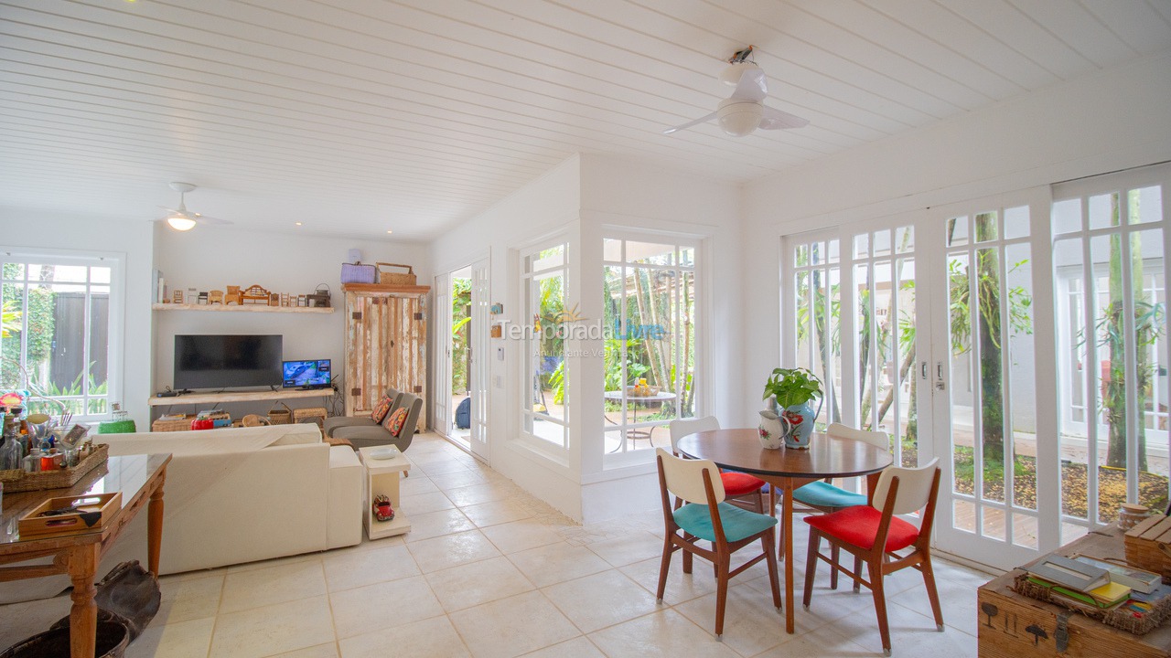 Casa para aluguel de temporada em São Sebastião (Juquehy)