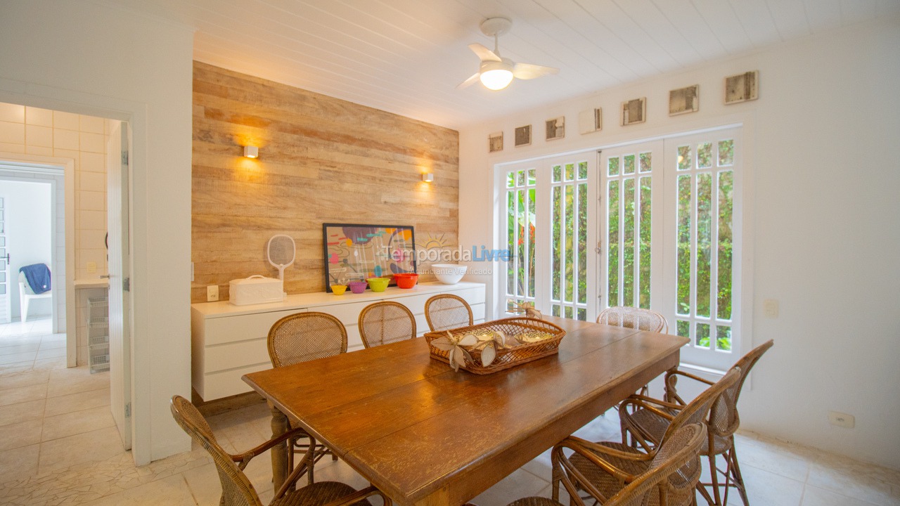 Casa para aluguel de temporada em São Sebastião (Juquehy)