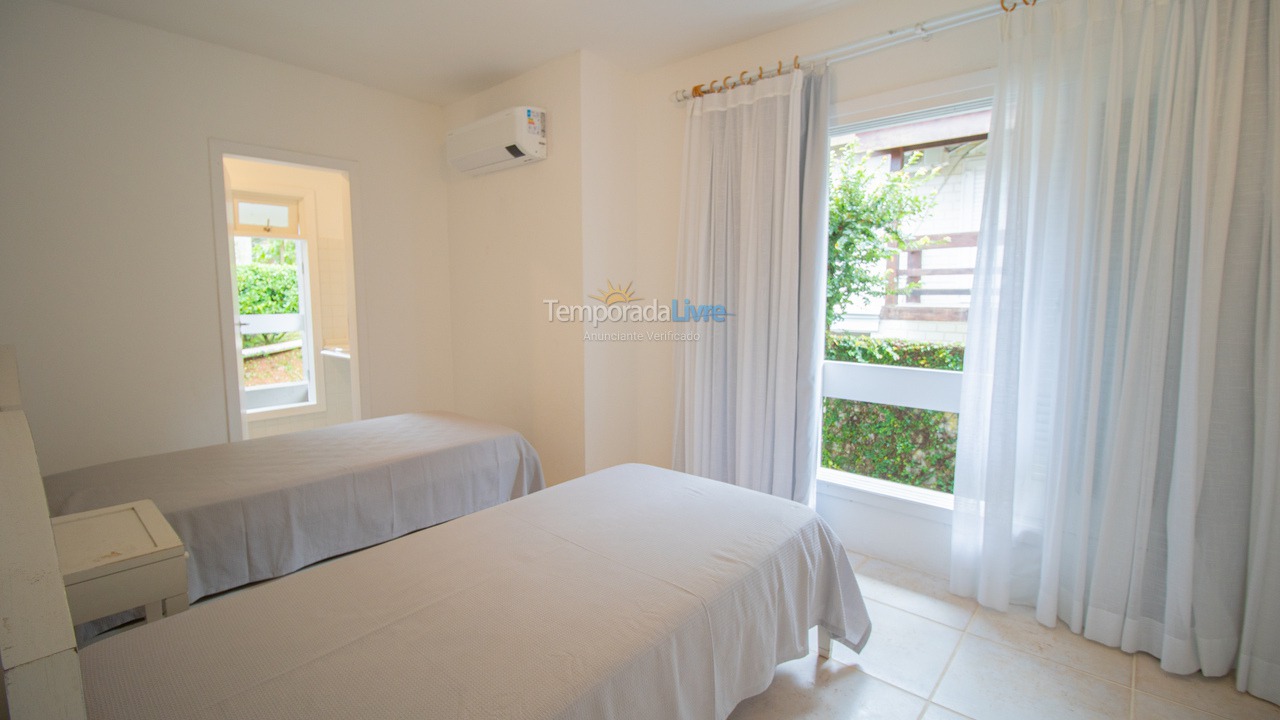 Casa para aluguel de temporada em São Sebastião (Juquehy)