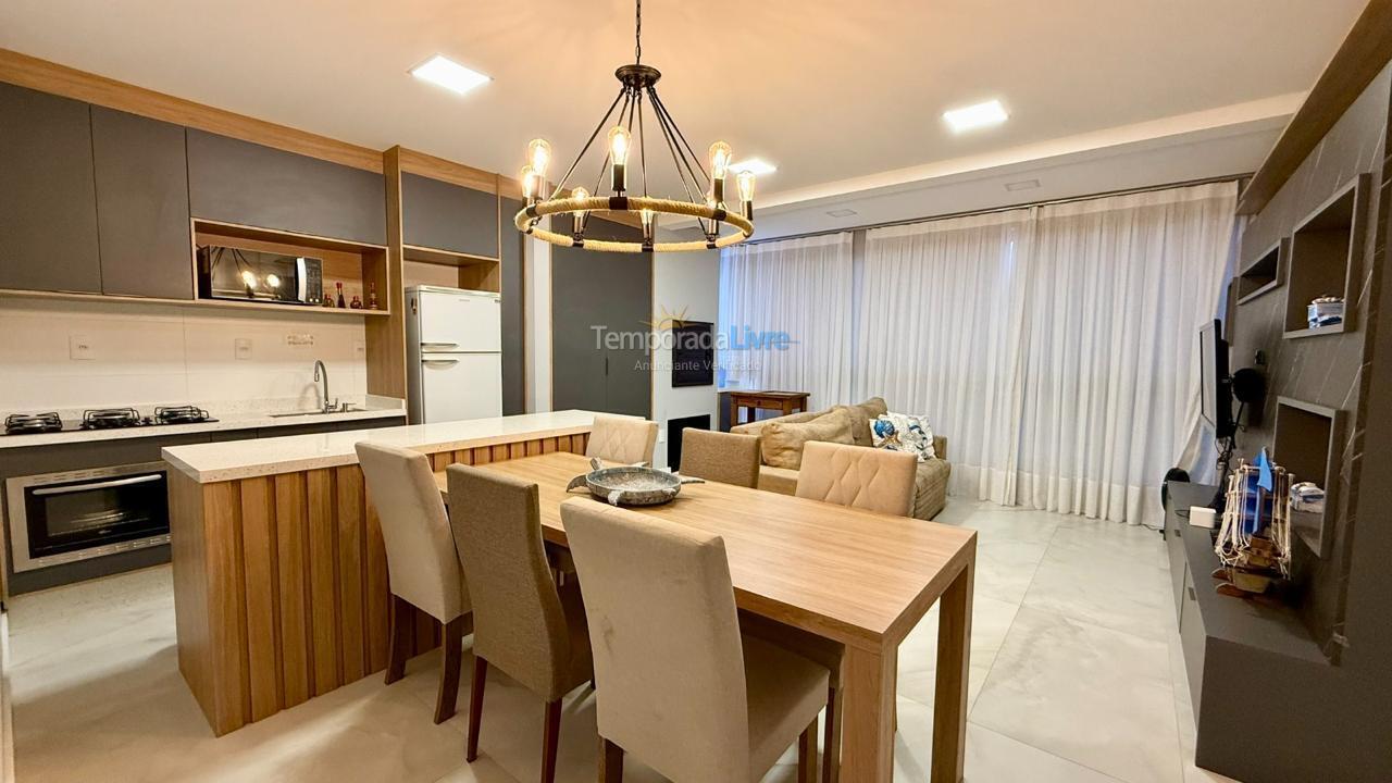 Apartment for vacation rental in Bombinhas (Praia de Bombas)