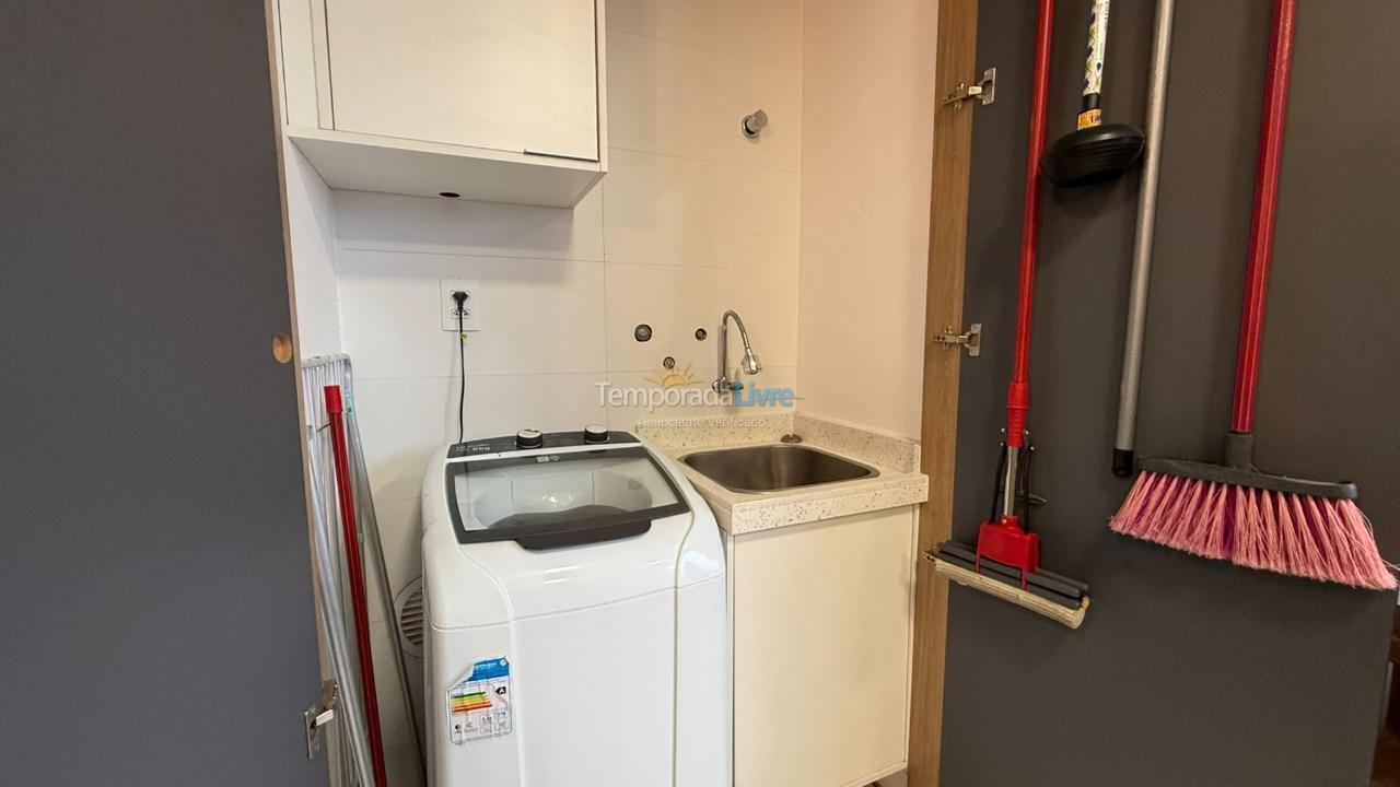 Apartment for vacation rental in Bombinhas (Praia de Bombas)