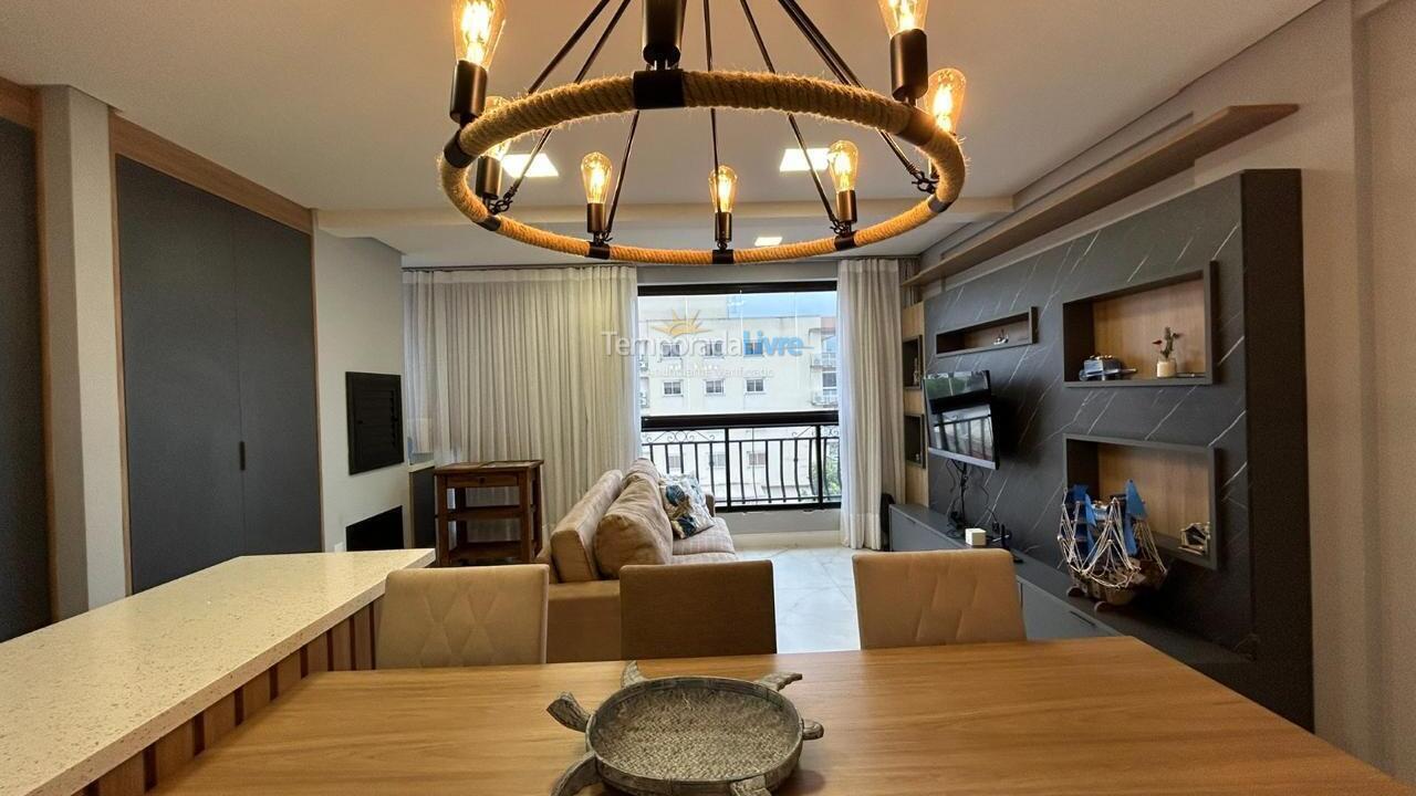 Apartment for vacation rental in Bombinhas (Praia de Bombas)