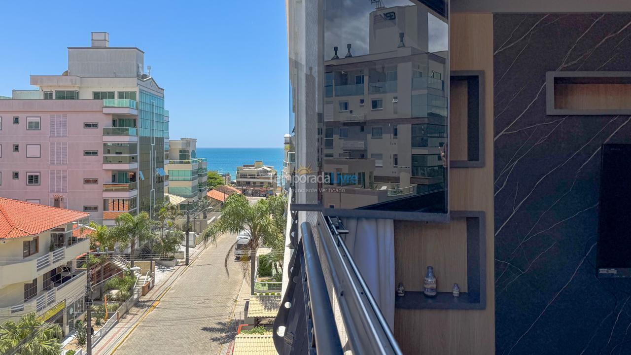 Apartment for vacation rental in Bombinhas (Praia de Bombas)