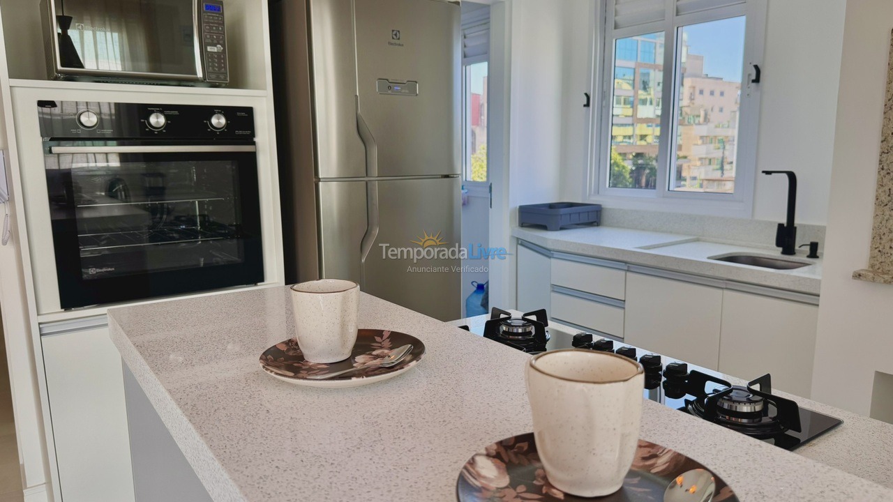 Apartment for vacation rental in Bombinhas (Praia de Bombas)