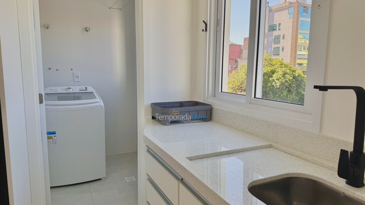 Apartment for vacation rental in Bombinhas (Praia de Bombas)