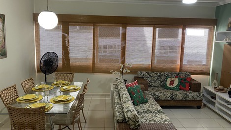 Apto ótimo no melhor ponto da Enseada Guarujá 3 quartos com ar/3banh