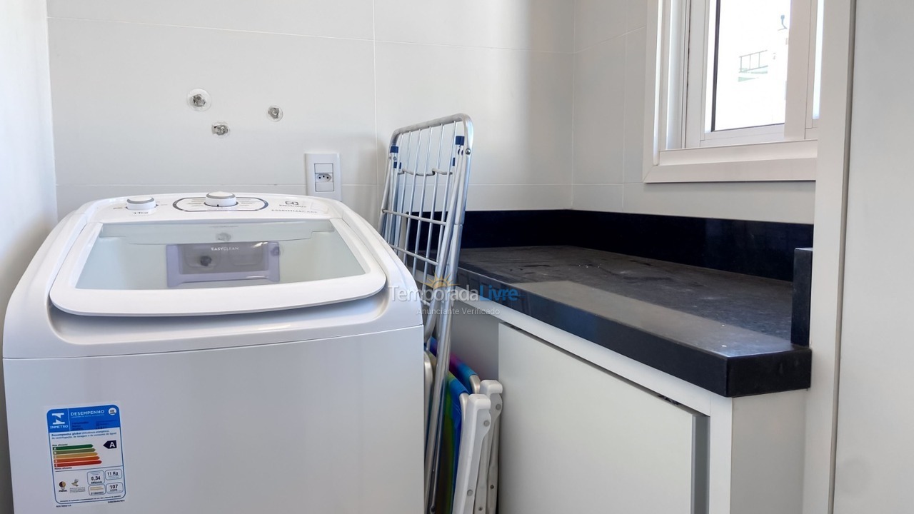 Apartamento para aluguel de temporada em Bombinhas (Praia de Bombas)