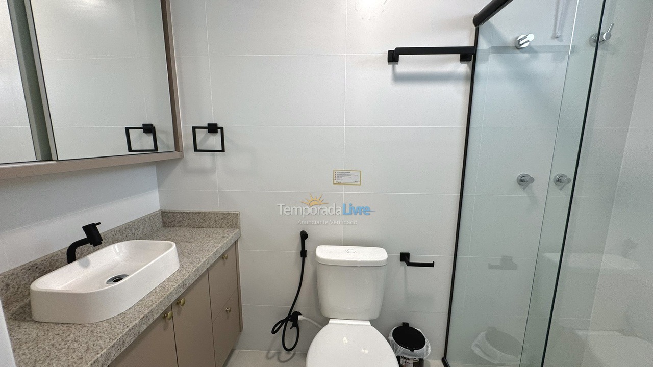 Apartamento para aluguel de temporada em Bombinhas (Praia de Bombas)