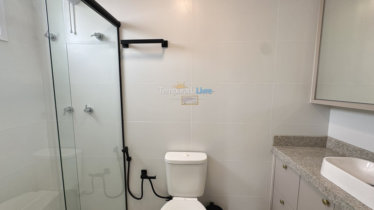 Apartamento para aluguel de temporada em Bombinhas (Praia de Bombas)