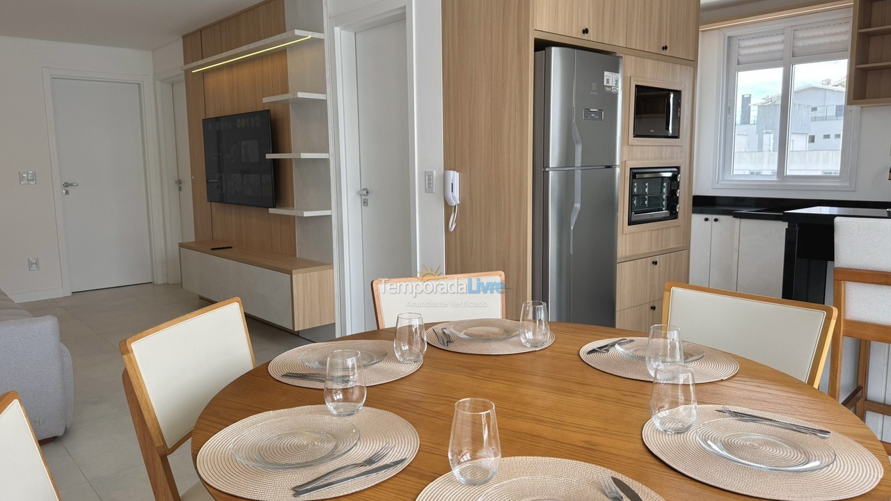 Apartamento para aluguel de temporada em Bombinhas (Praia de Bombas)