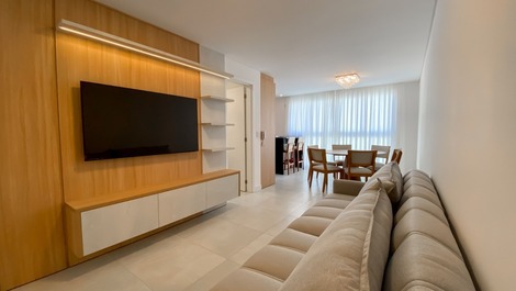 Ap 2 suítes para 6, pertinho da praia – localização excelente