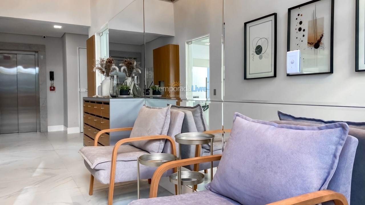 Apartamento para aluguel de temporada em Bombinhas (Praia de Bombas)