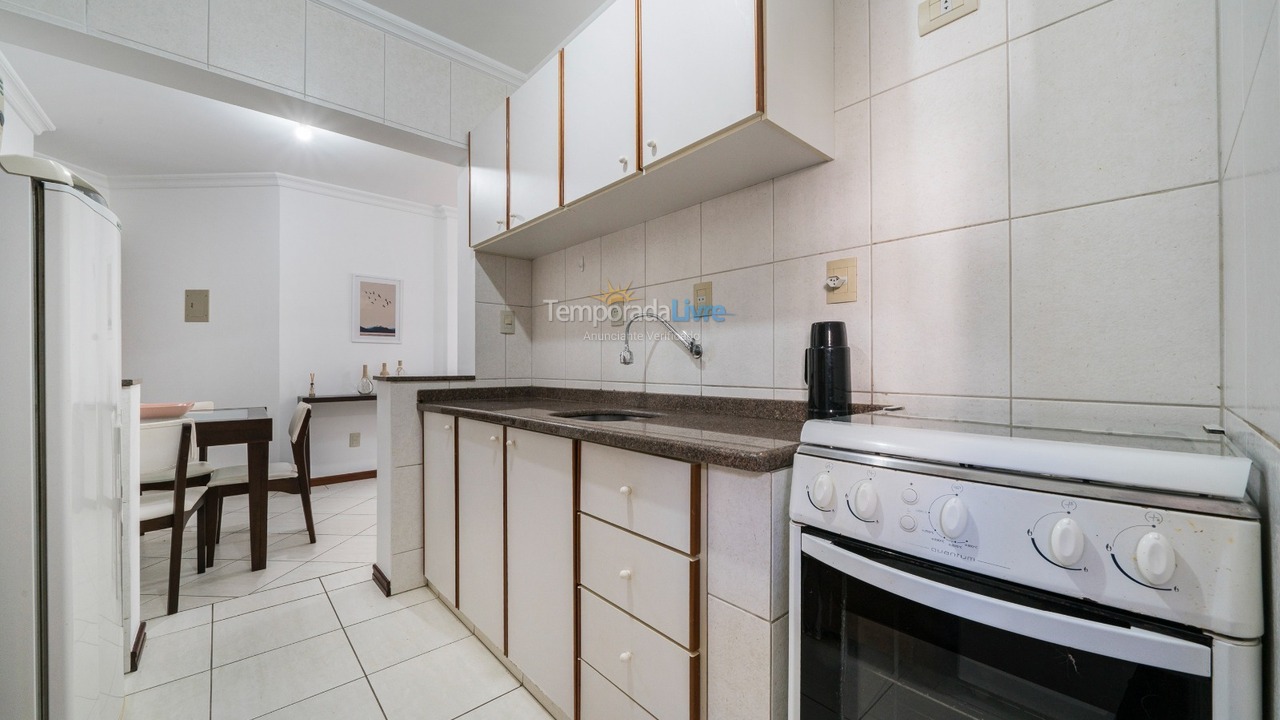 Apartment for vacation rental in Bombinhas (Praia de Bombas)