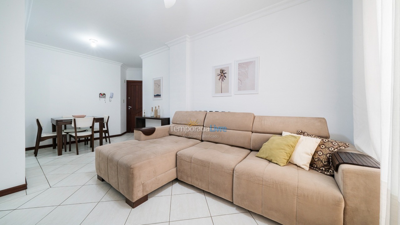 Apartment for vacation rental in Bombinhas (Praia de Bombas)