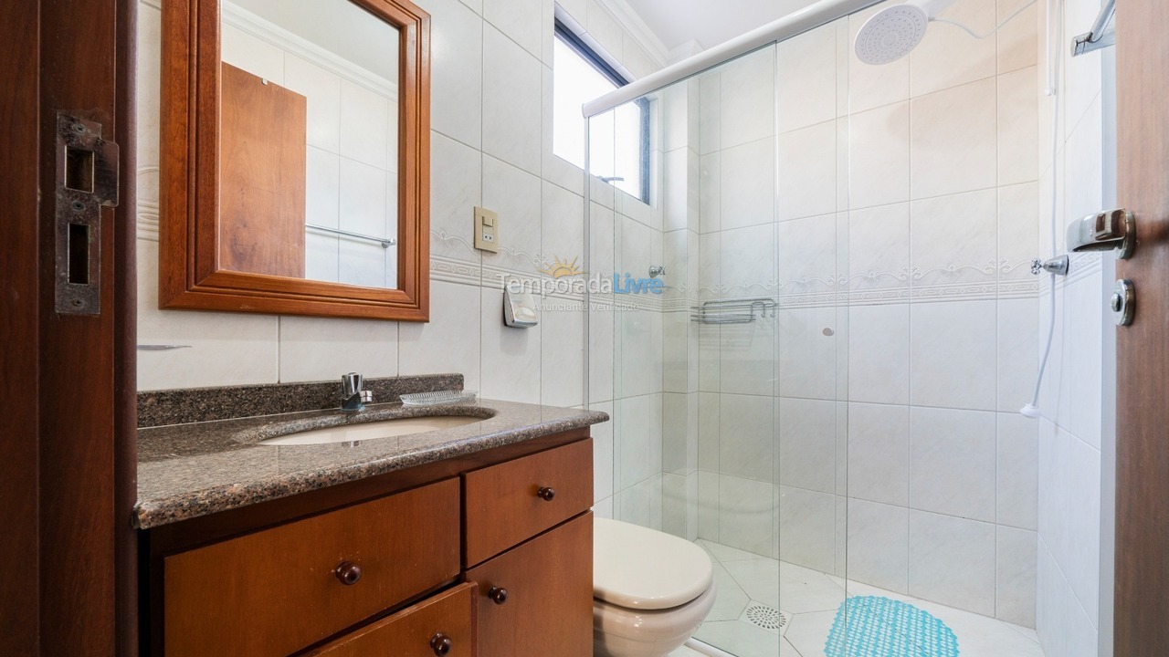 Apartment for vacation rental in Bombinhas (Praia de Bombas)