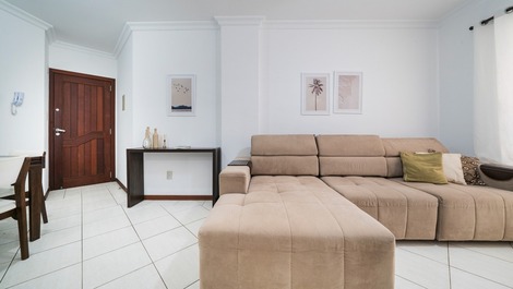 Apartment on the main avenue in Bombas! 2 bedrooms