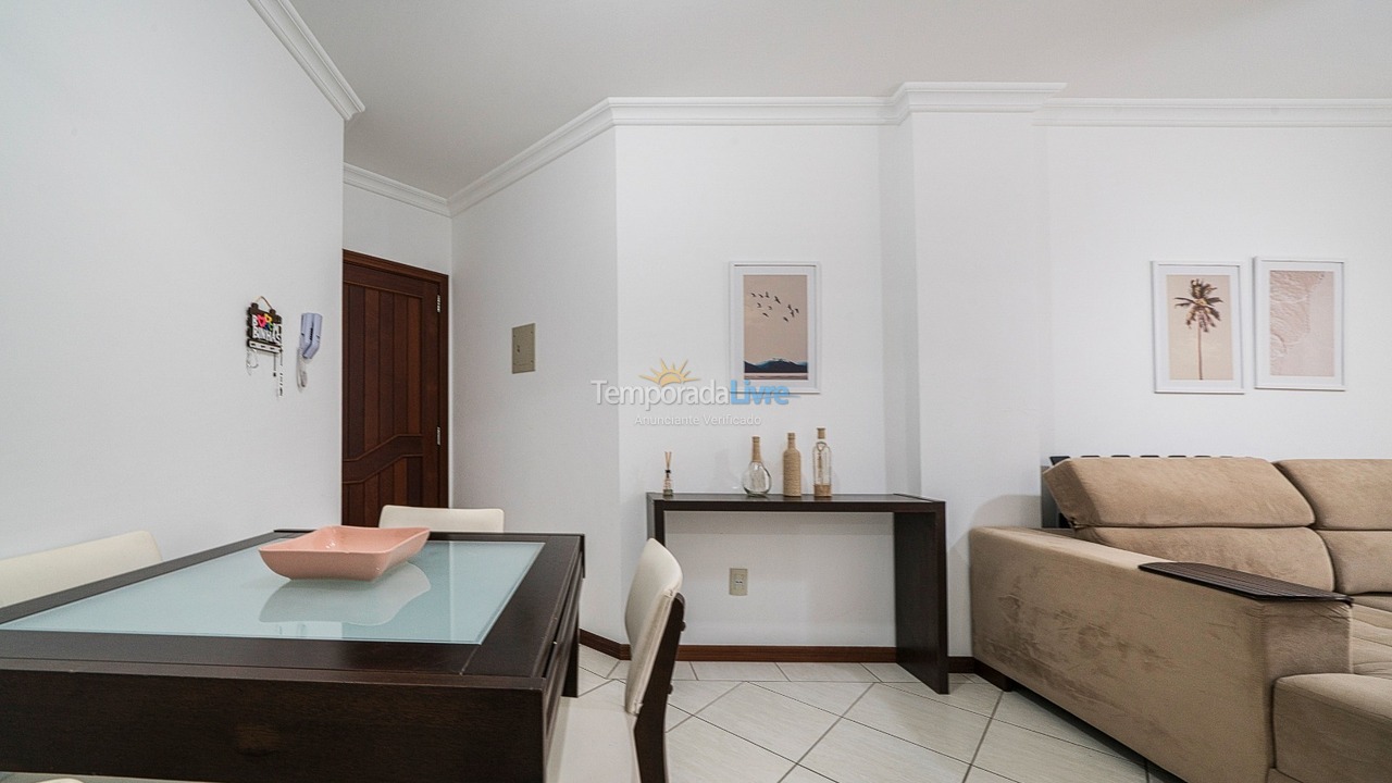 Apartment for vacation rental in Bombinhas (Praia de Bombas)