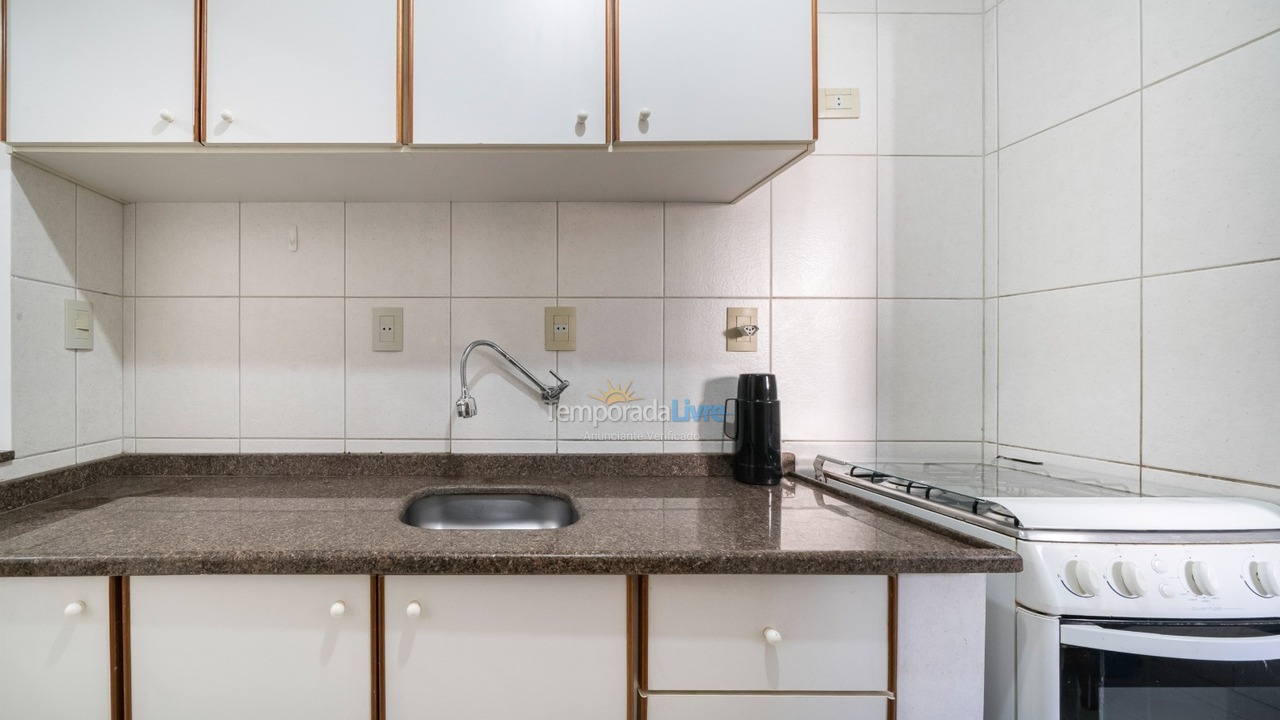 Apartment for vacation rental in Bombinhas (Praia de Bombas)