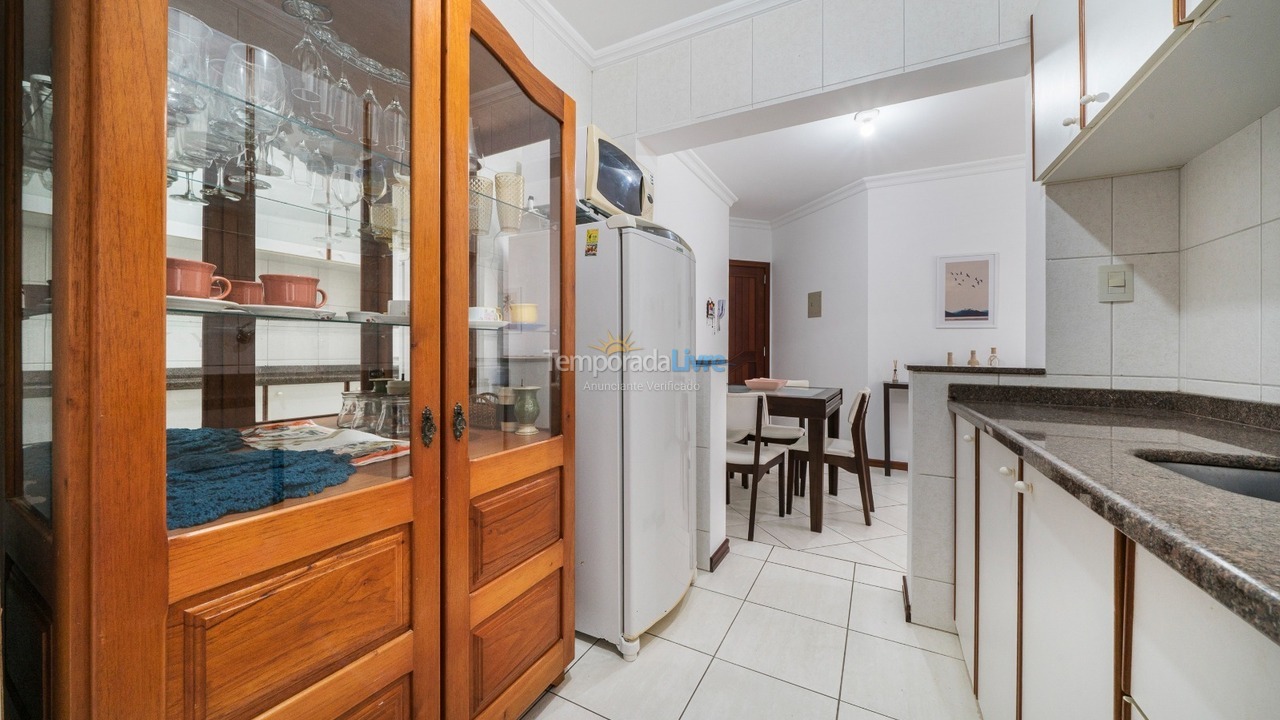 Apartment for vacation rental in Bombinhas (Praia de Bombas)