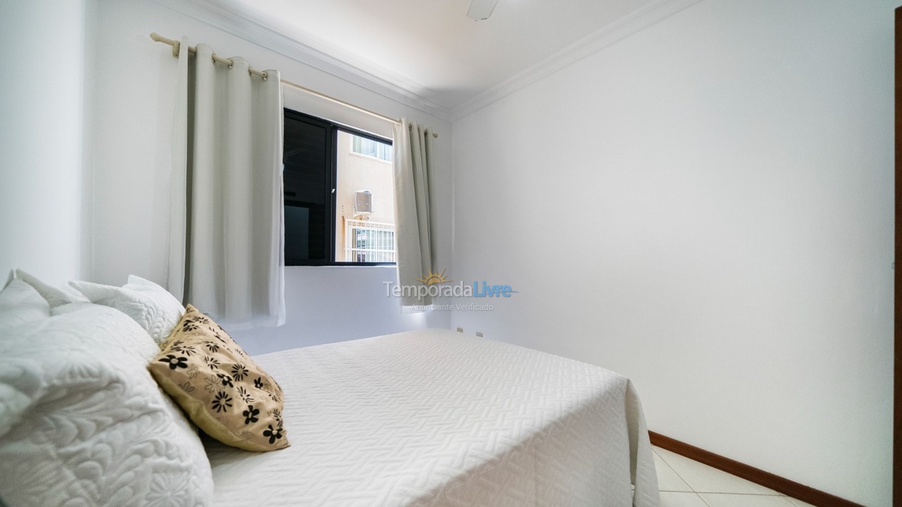 Apartment for vacation rental in Bombinhas (Praia de Bombas)