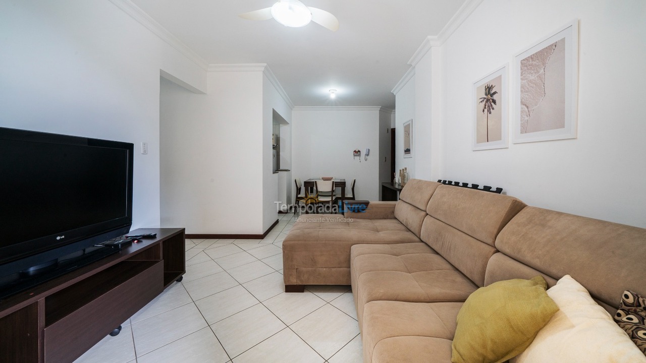 Apartment for vacation rental in Bombinhas (Praia de Bombas)