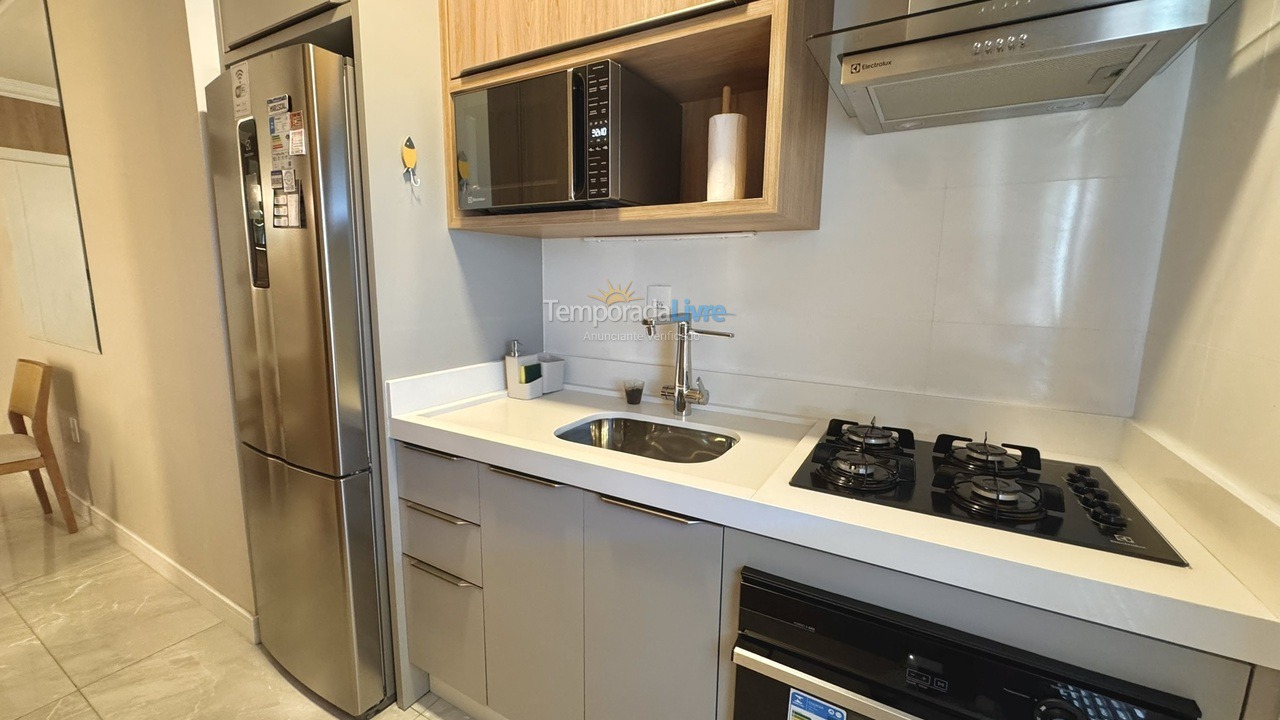 Apartamento para aluguel de temporada em Bombinhas (Praia de Bombas)