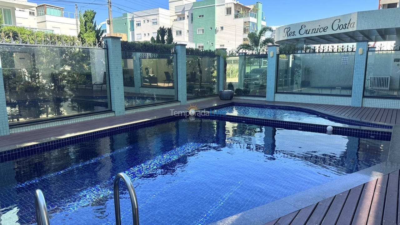 Apartamento para aluguel de temporada em Bombinhas (Praia de Bombas)