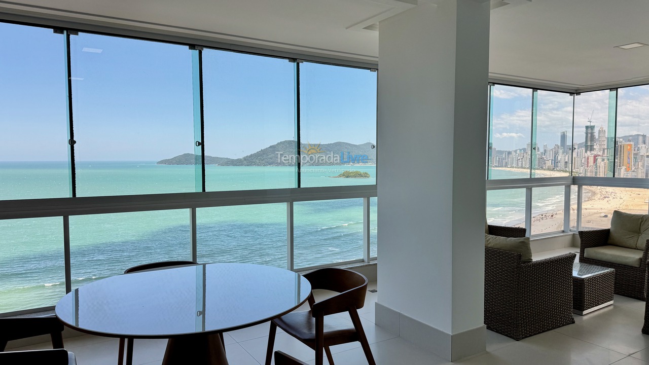 Apartamento para aluguel de temporada em Balneário Camboriú (Praia Central)