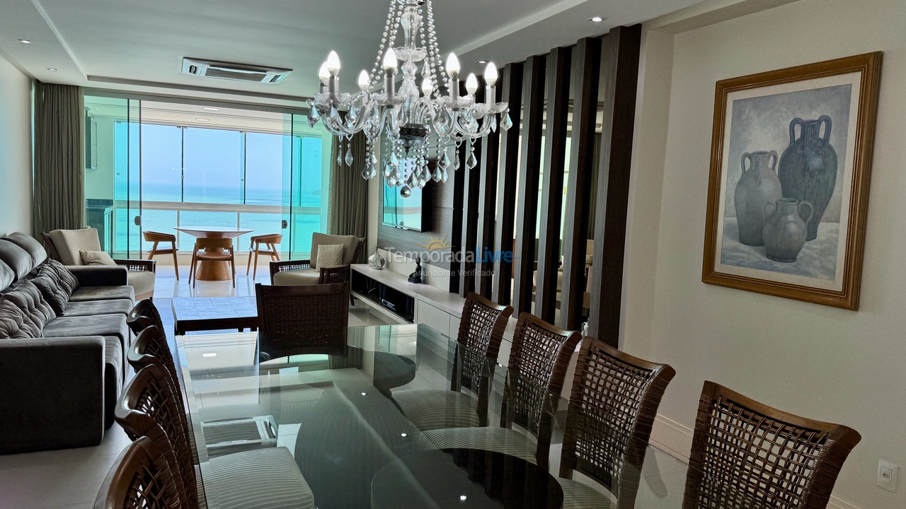 Apartamento para aluguel de temporada em Balneário Camboriú (Praia Central)