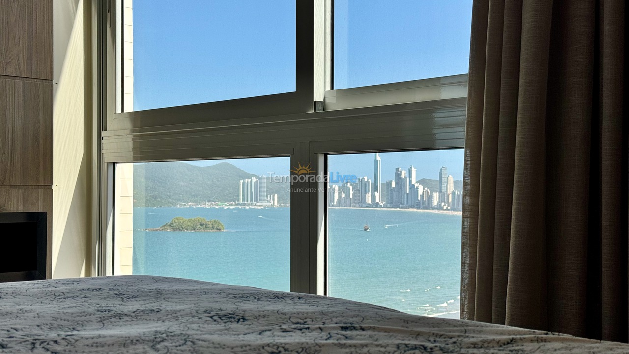 Apartamento para aluguel de temporada em Balneário Camboriú (Praia Central)