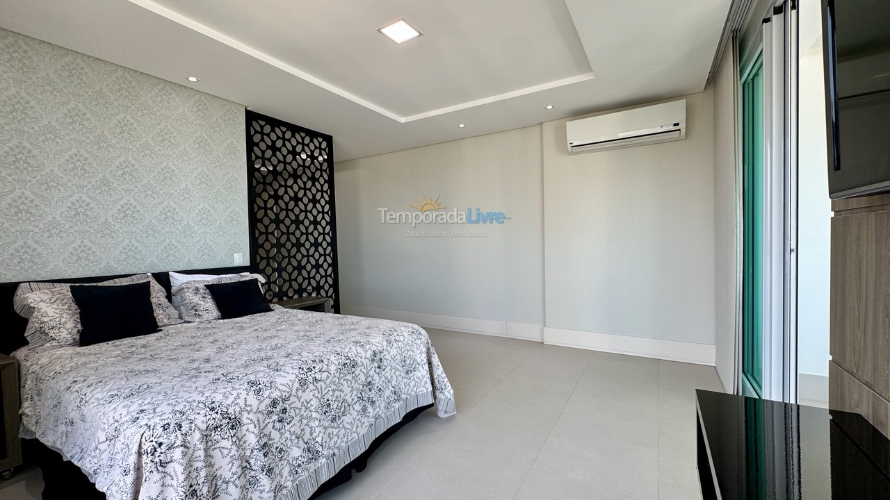 Apartamento para aluguel de temporada em Balneário Camboriú (Praia Central)