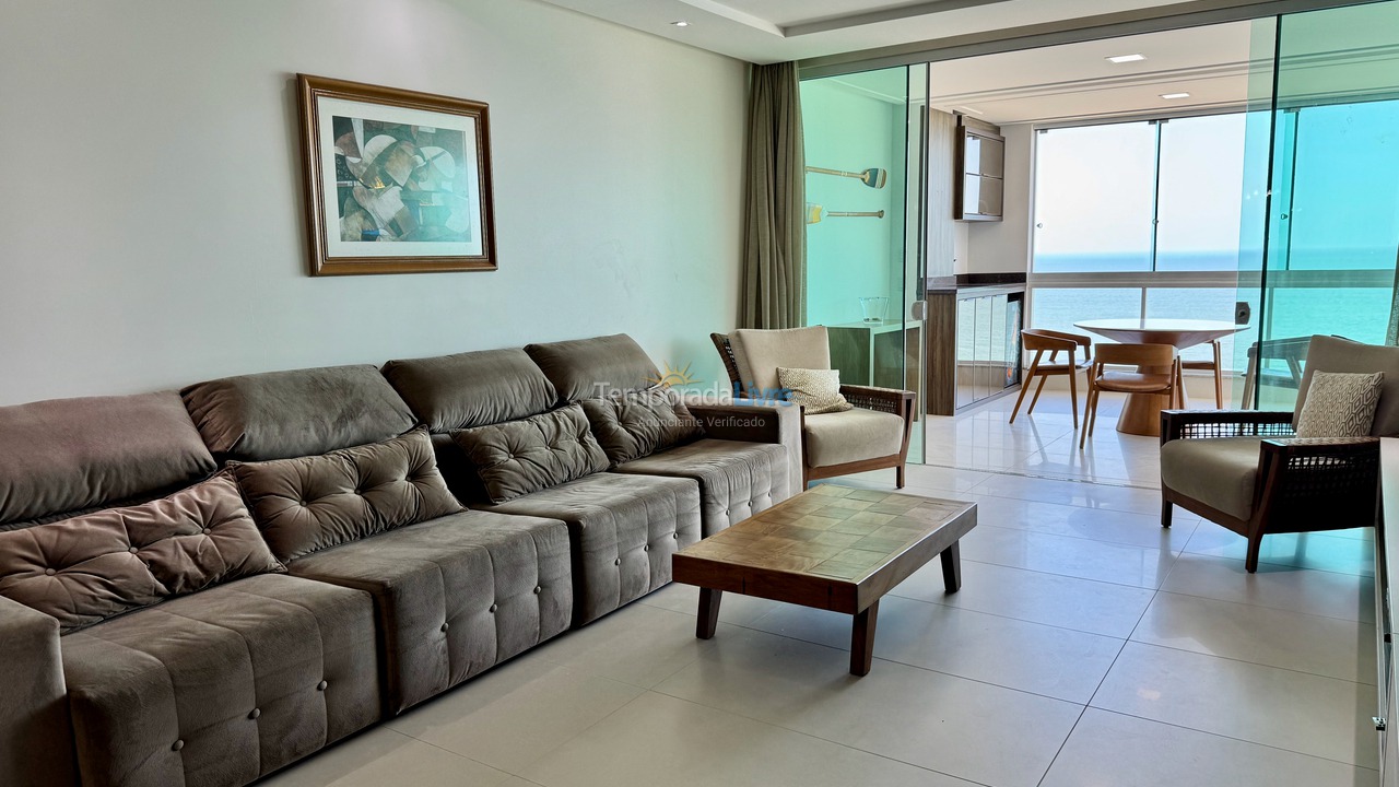 Apartamento para aluguel de temporada em Balneário Camboriú (Praia Central)