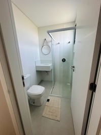 NEW - Mariscal - Duplex penthouse with 3 suites. Furniture being finalized. Available from December.