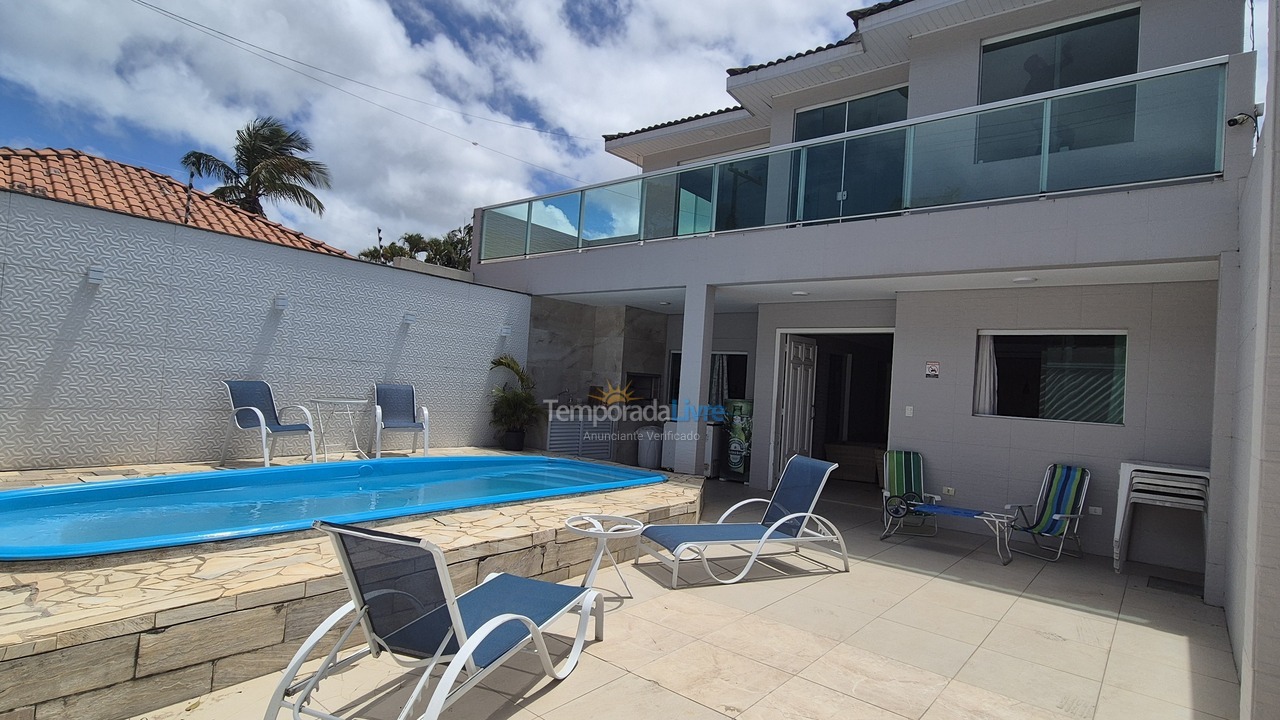 House for vacation rental in Guarujá (Praia do Pernambuco)