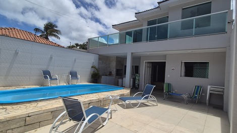 Casa para alugar em Guarujá - Praia do Pernambuco