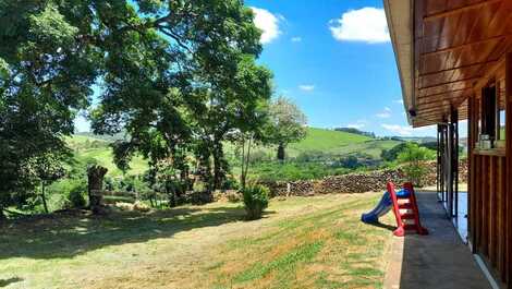 Cozy Country House - Downtown