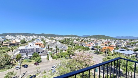 Hotel resort em Jurerê Internacional pé na areia!