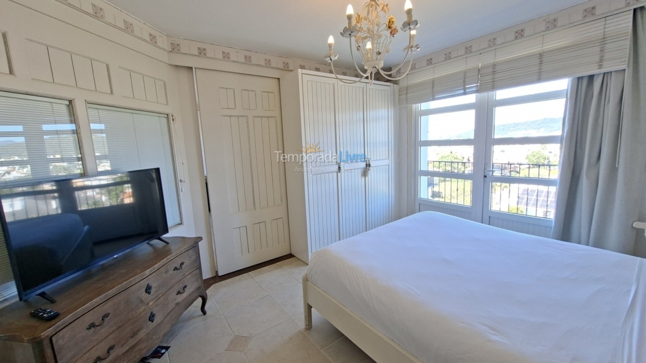 Apartamento para aluguel de temporada em Florianopolis (Jurerê Internacional)