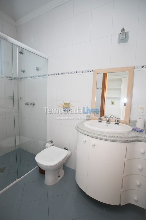 Casa para aluguel de temporada em Florianopolis (Jurerê Internacional)