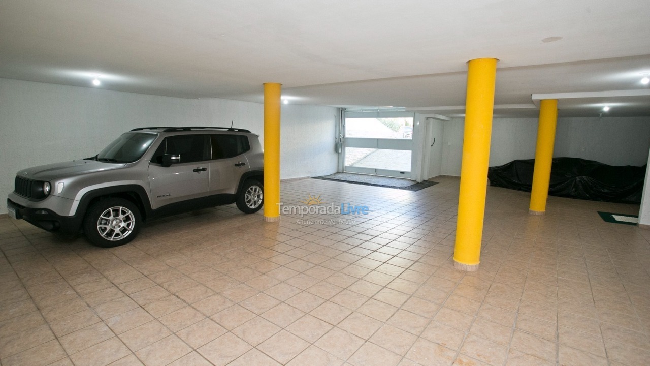 Casa para aluguel de temporada em Florianopolis (Jurerê Internacional)