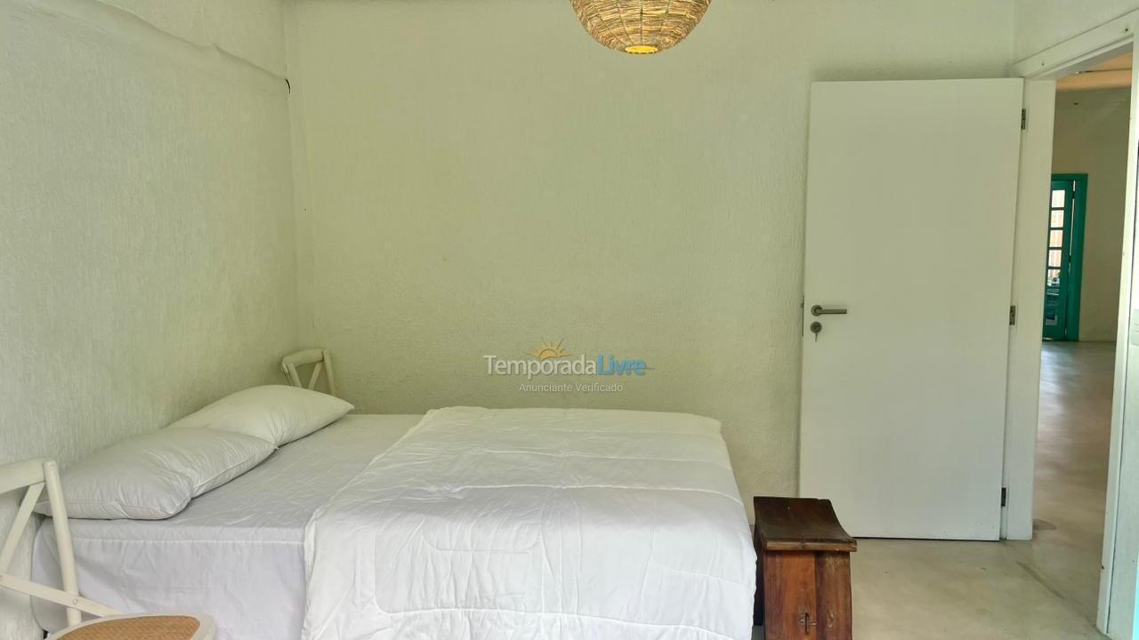 House for vacation rental in São Sebastião (Praia da Baleia)