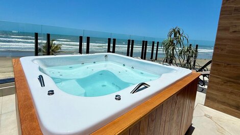 Pensión con piscina, sauna y desayuno.