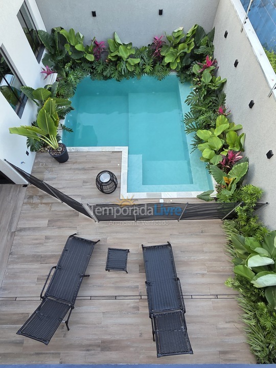 Casa para aluguel de temporada em Itapoá (Itapema do Norte)