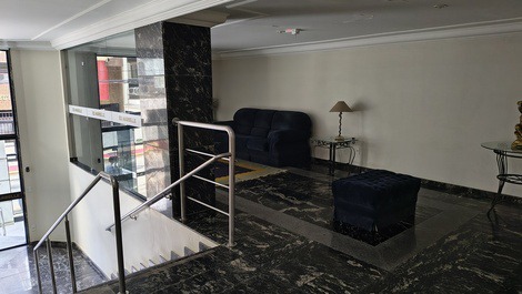 Apartamento en primer piso con vista al mar.