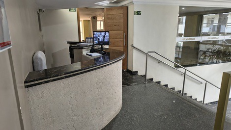 Apartamento en primer piso con vista al mar.