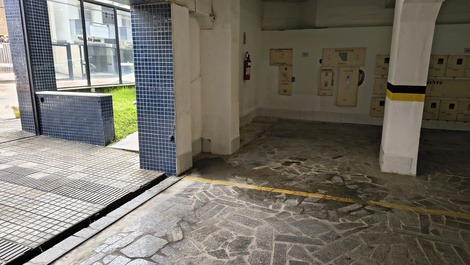 Apartamento en primer piso con vista al mar.