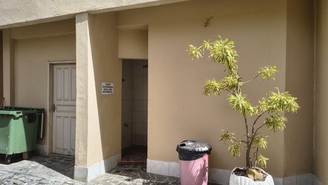 Apartamento en primer piso con vista al mar.