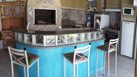 GREAT HOUSE FOR FAMILY WITH POOL NEAR THE BEACH GOOD PRICE