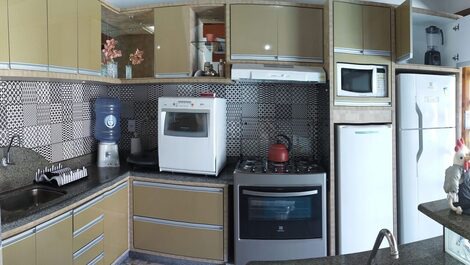 GREAT HOUSE FOR FAMILY WITH POOL NEAR THE BEACH GOOD PRICE