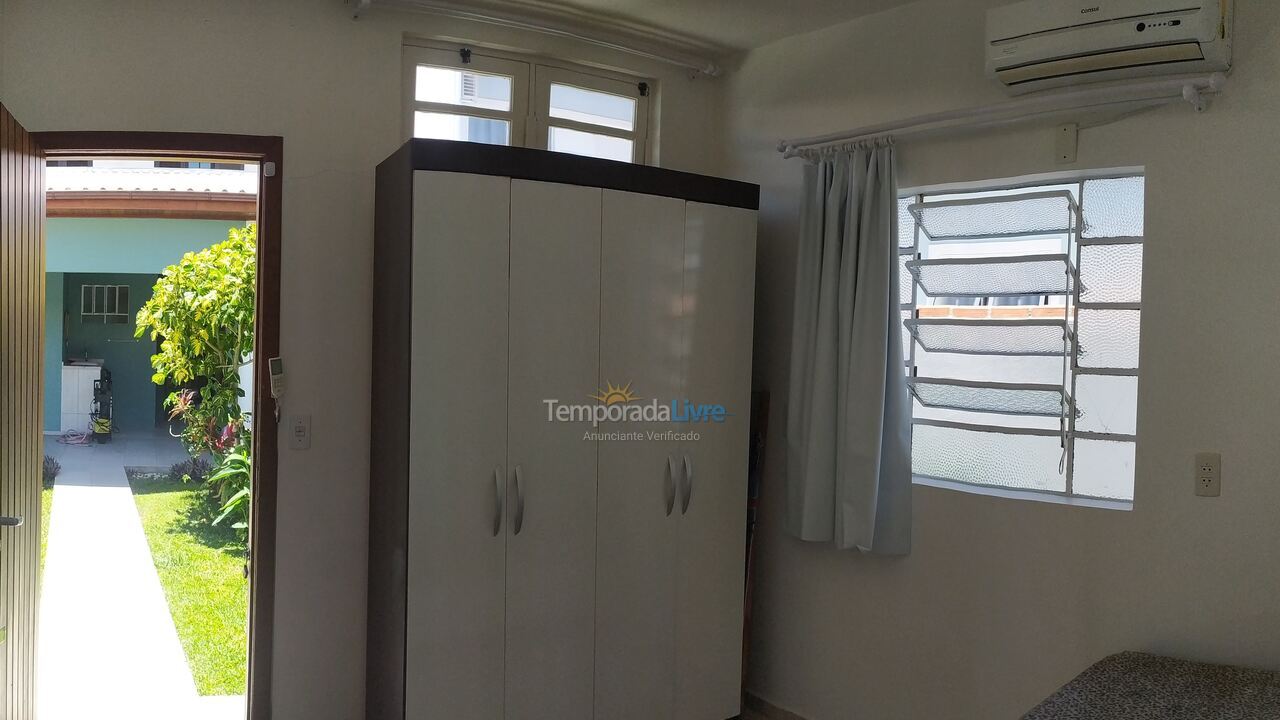 House for vacation rental in Florianopolis (Canasvieiras)